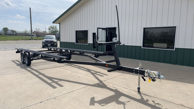 2026 Yacht Club 22'-24' Pontoon Boat Trailer in Delphos, OH