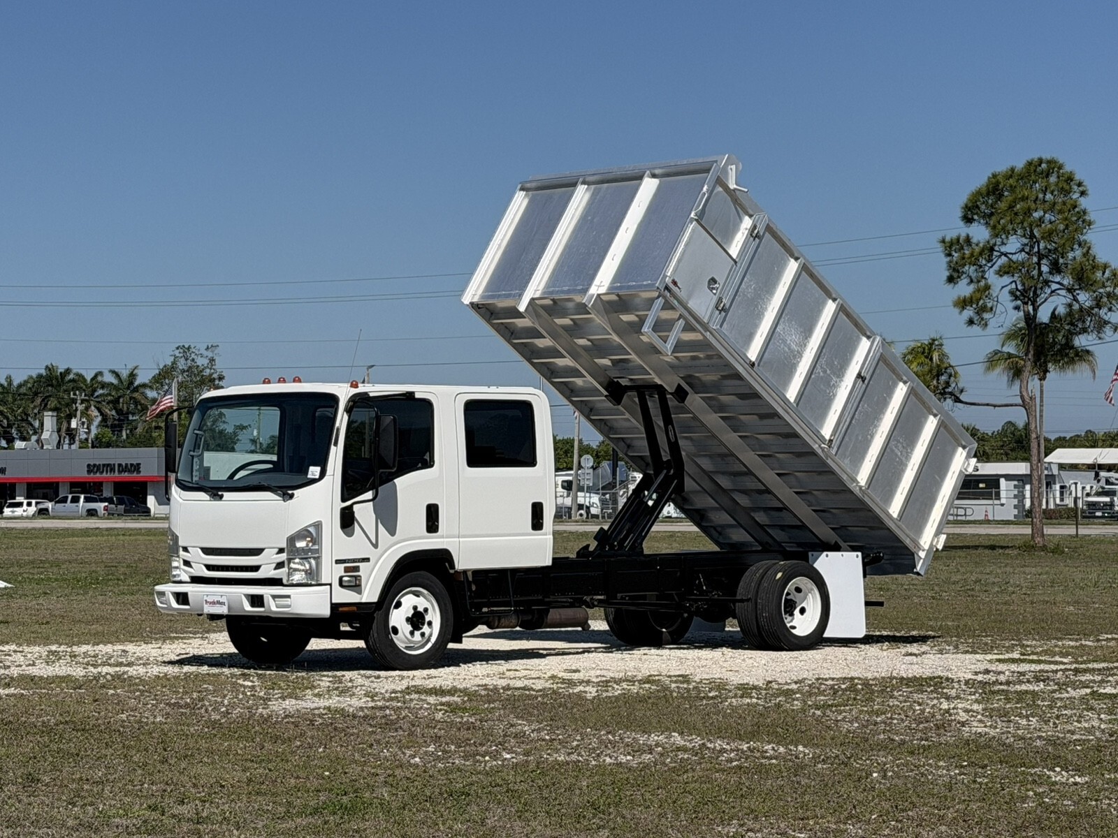 2019 ISUZU NPR HD in Homestead, FL