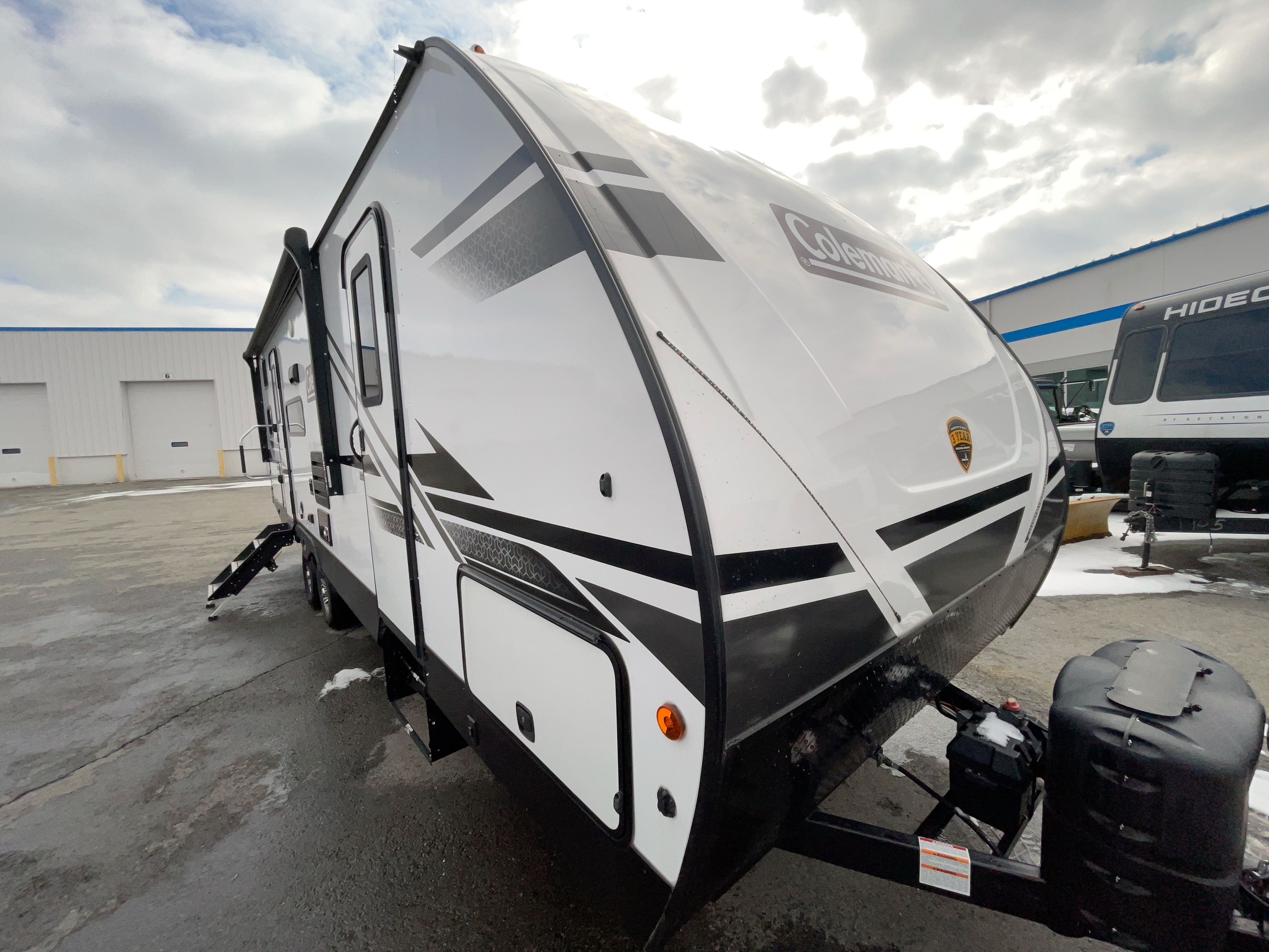 2022 Coleman COLEMAN LIGHT 2755BH in hamburg NY