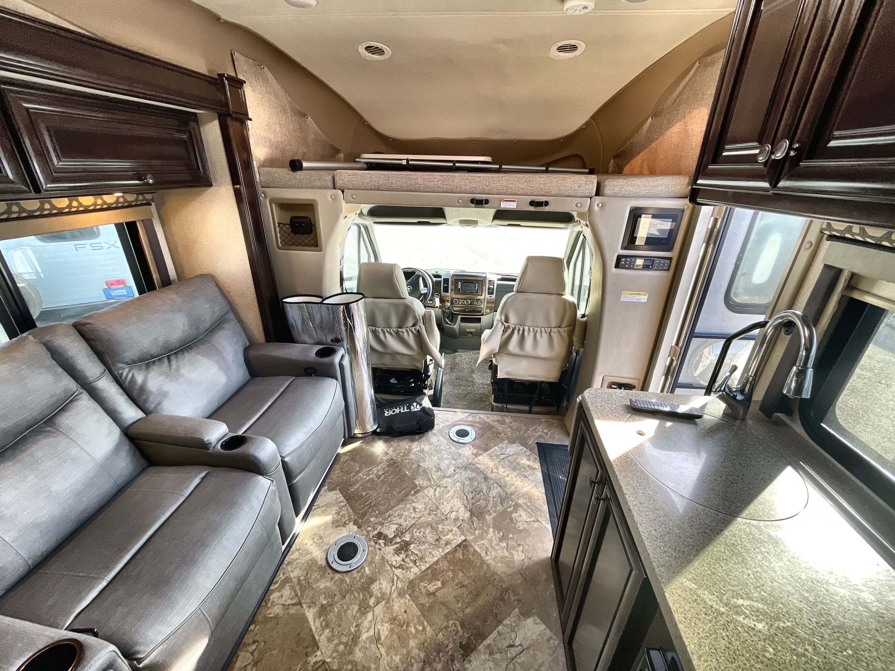 2018 Thor CHATEAU CITATION 24SR in holiday FL