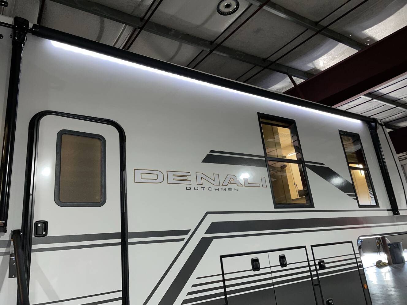 A photo of this 2026 Dutchmen DENALI 366RK