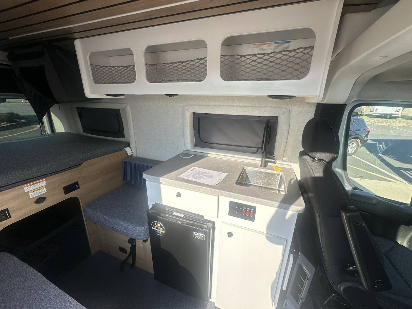 A photo of this 2027 Thor FREEDOM ELITE 17D