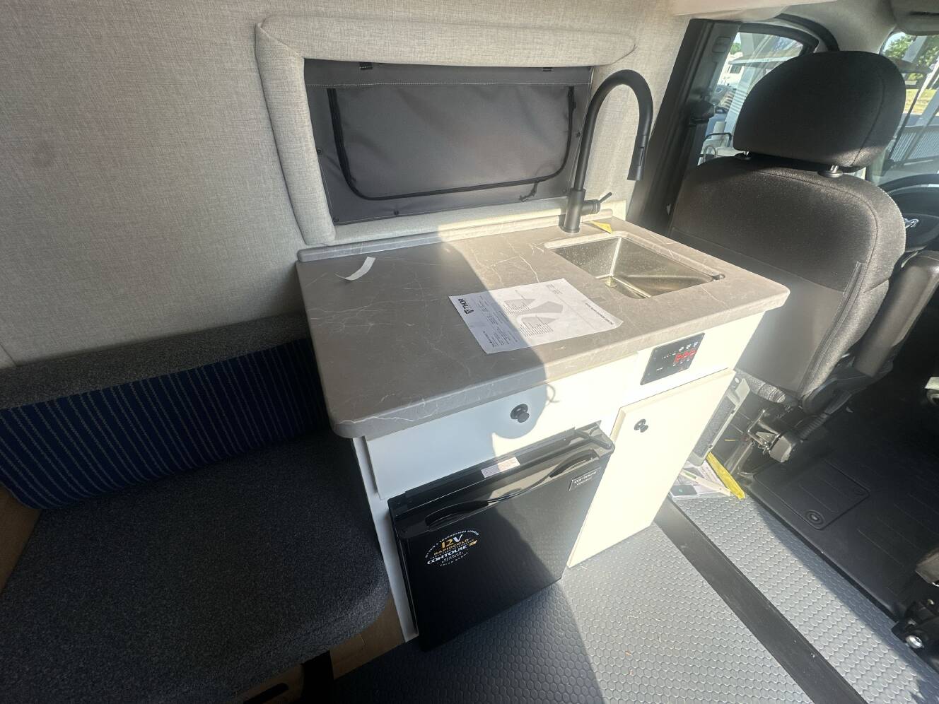 A photo of this 2027 Thor FREEDOM ELITE 17D