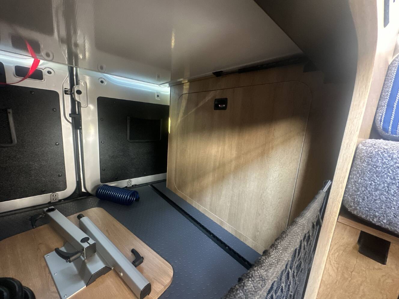 A photo of this 2027 Thor FREEDOM ELITE 17D