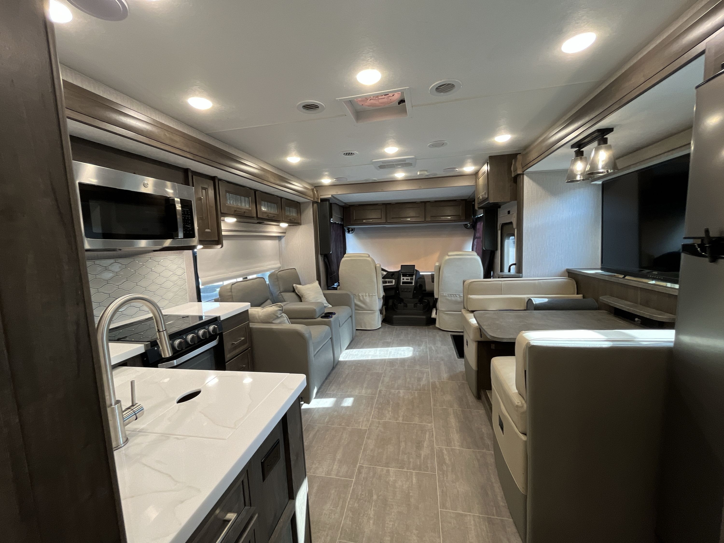 2022 Coachmen MIRADA 315KS in branson MO