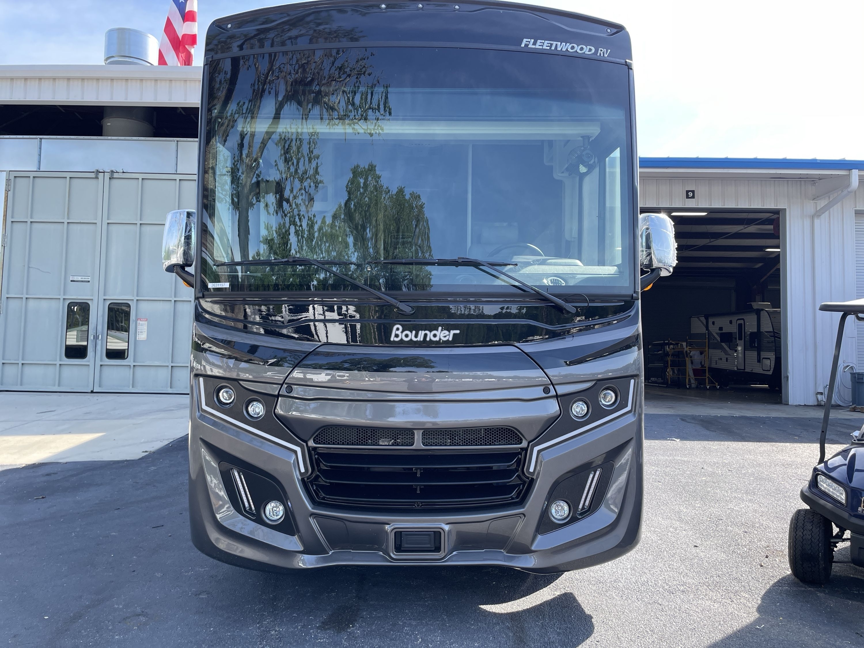 2026 Fleetwood BOUNDER 33C in midway FL