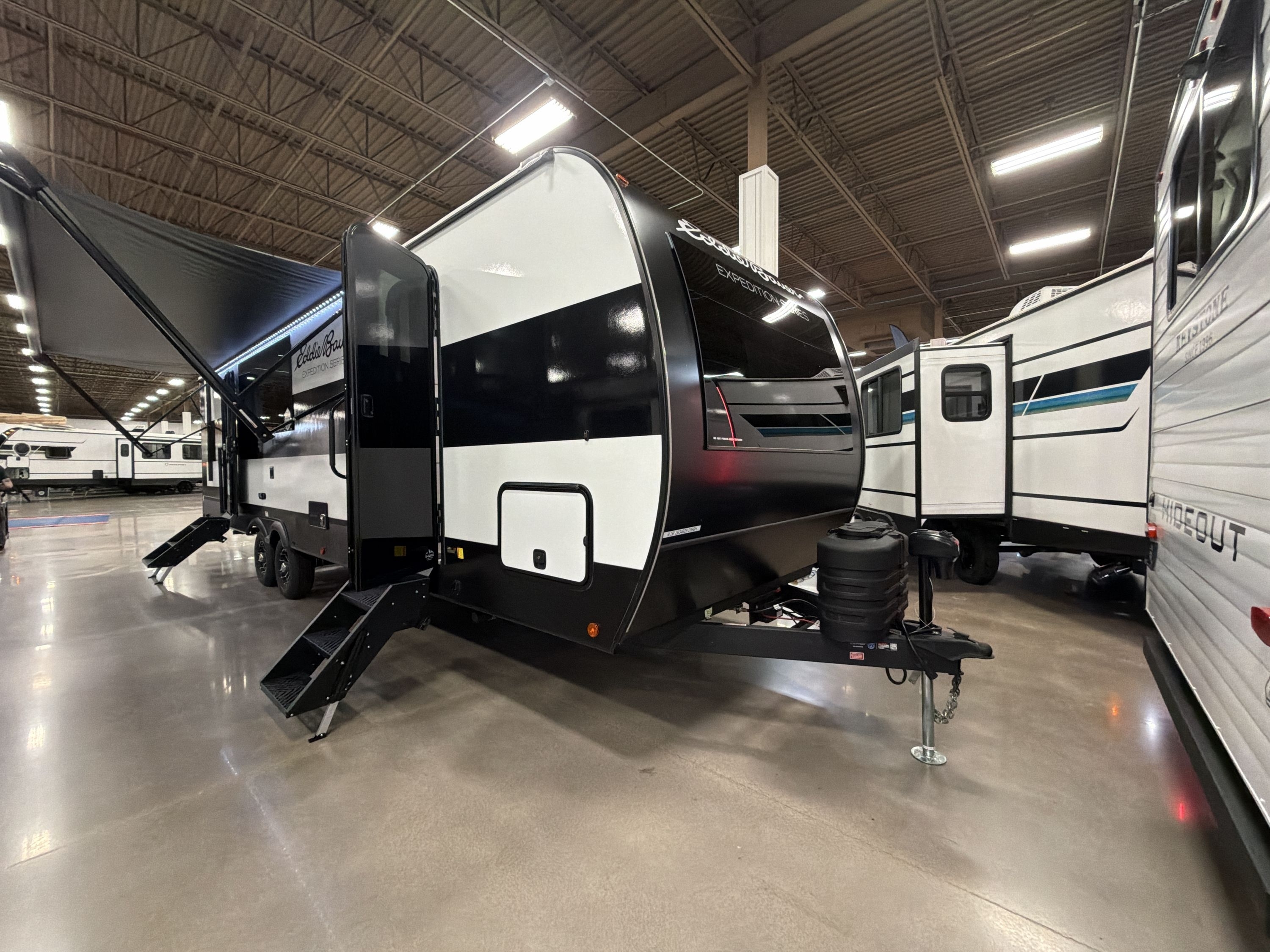 2026 Dutchmen EDDIE BAUER EXPEDITION 295BH in forest lake MN