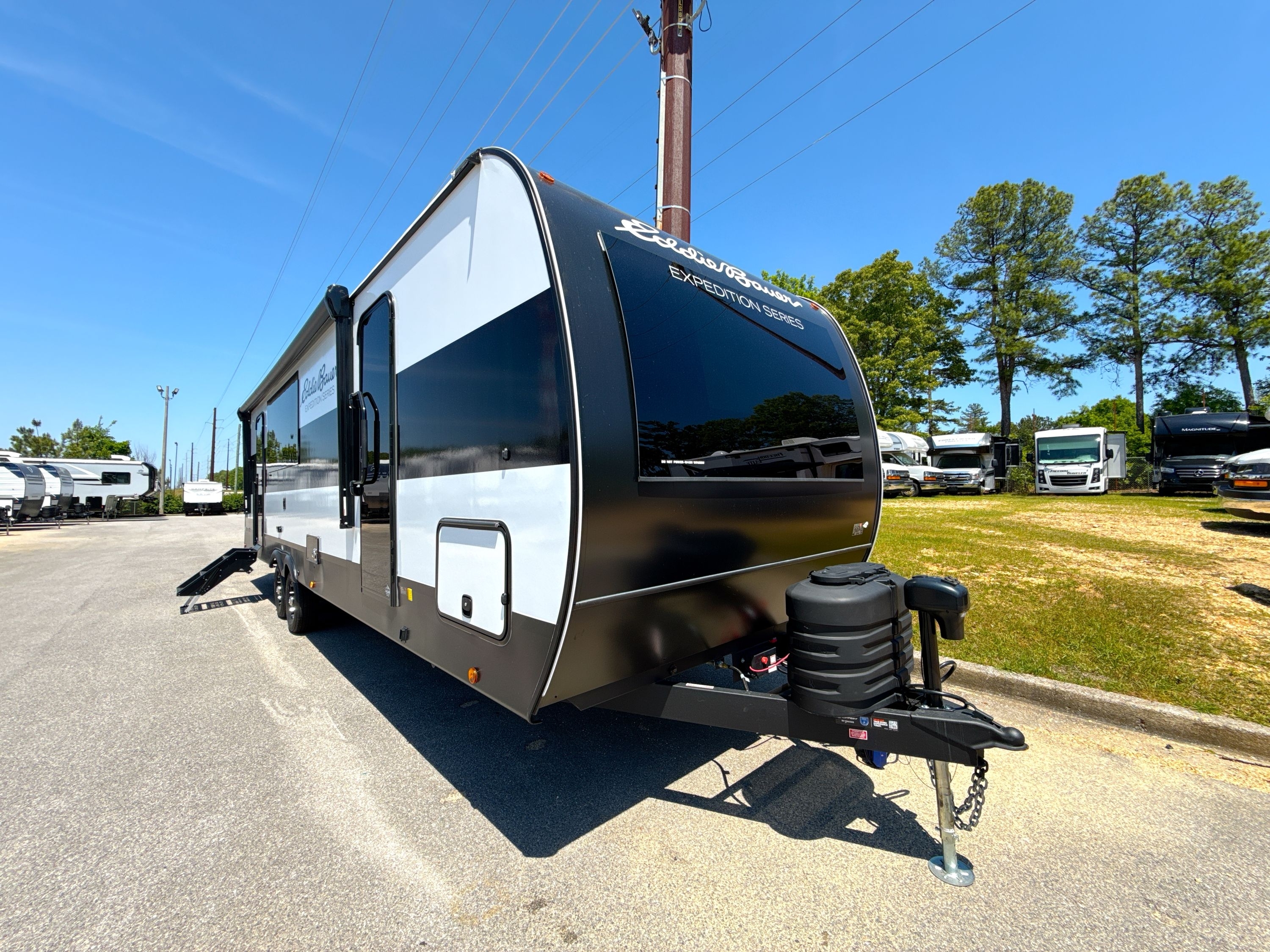 2026 Dutchmen EDDIE BAUER EXPEDITION 295BH in calera AL