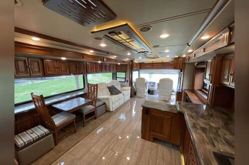 2017 Winnebago TOUR 45RD in roanoke VA