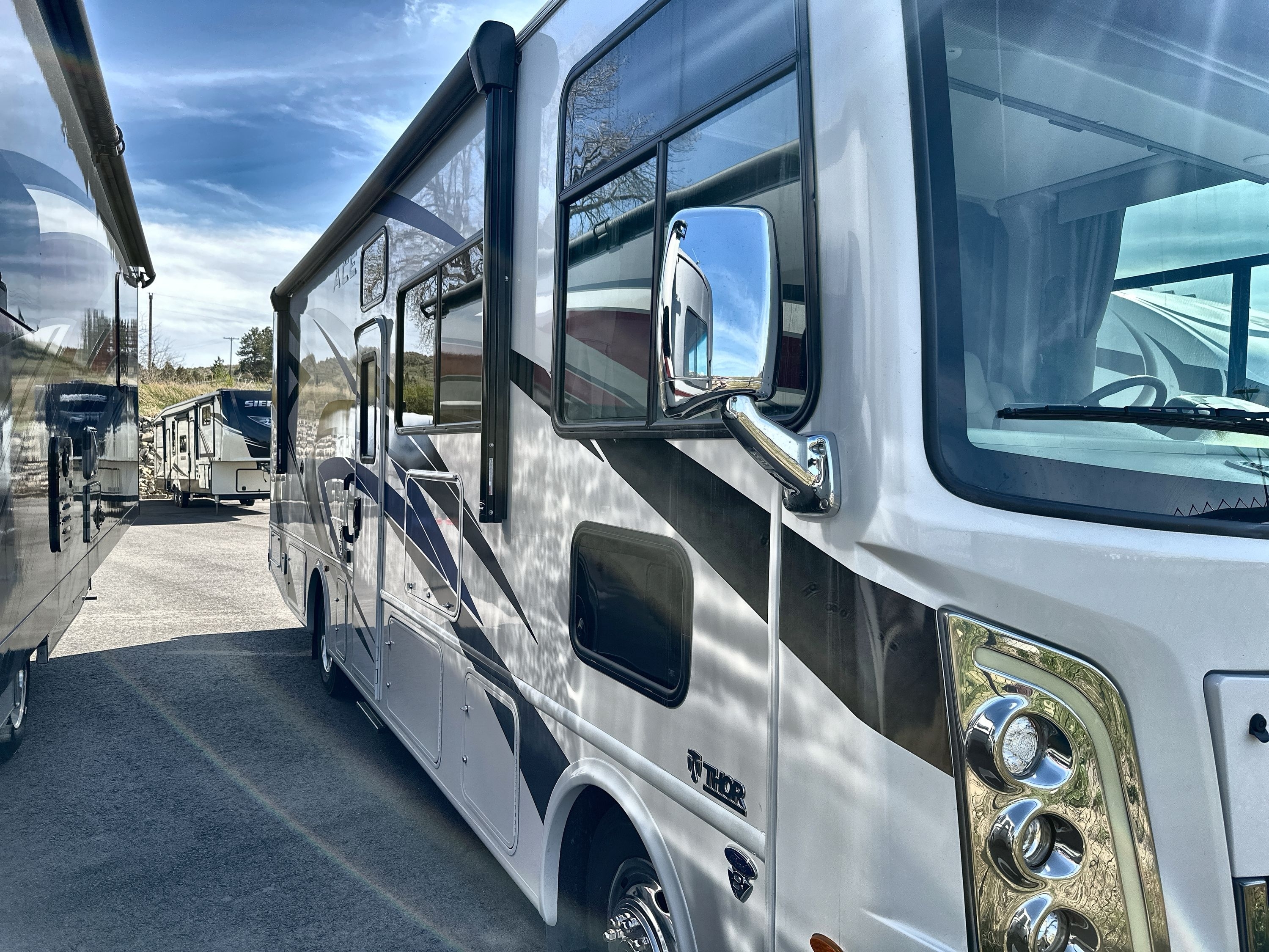 2023 Thor ACE 29G RV