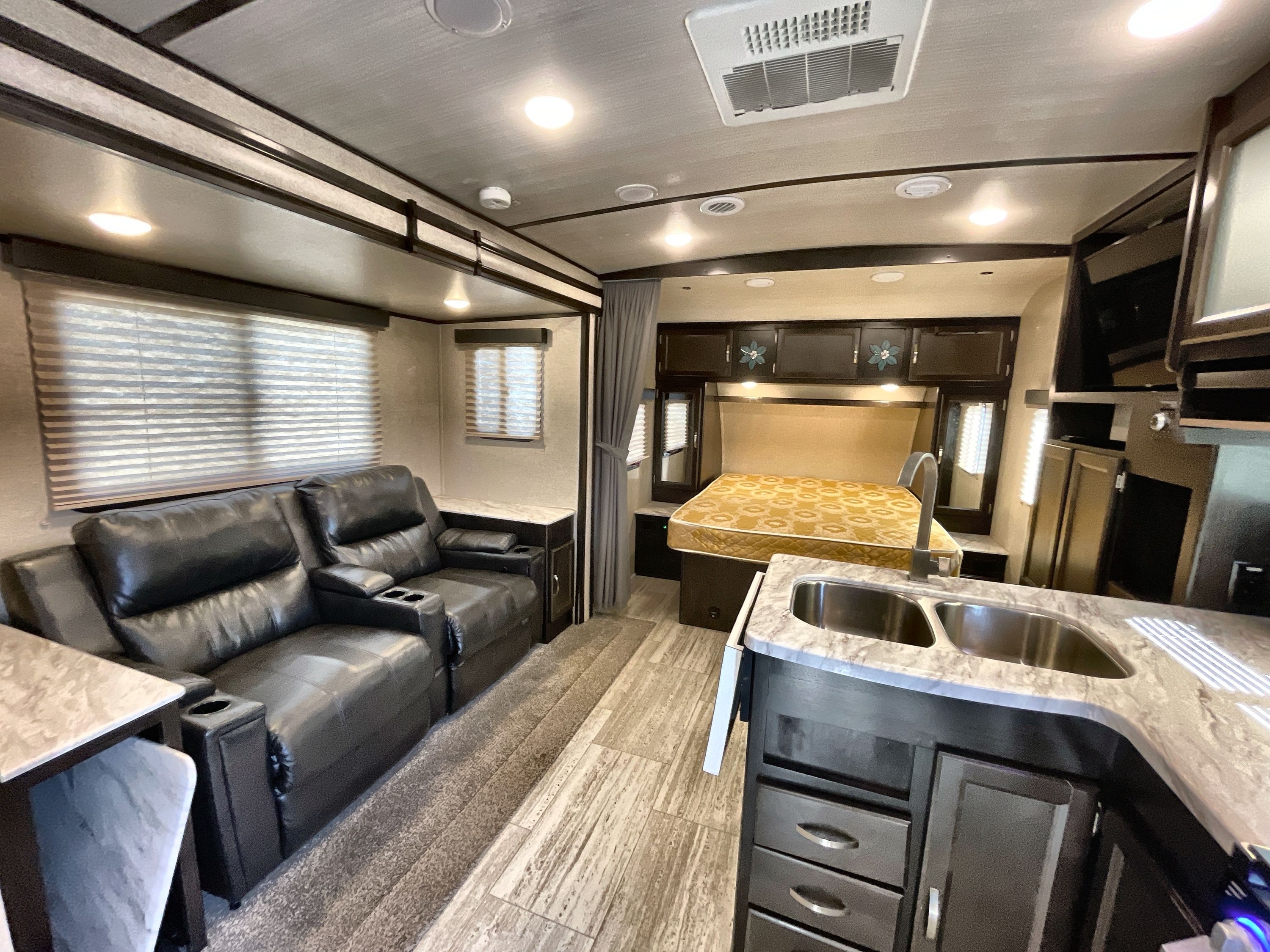 2020 Coachmen SPIRIT ULTRA LITE 1943RB in dothan AL