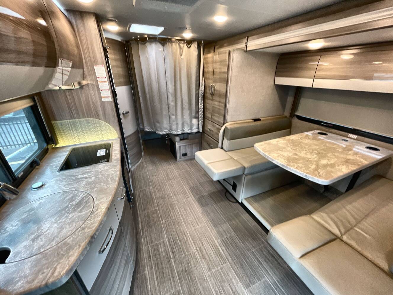 A photo of this 2022 Thor DELANO 24TT