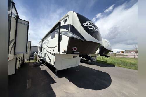 2017 Heartland BIG COUNTRY 3560SS in cheyenne WY