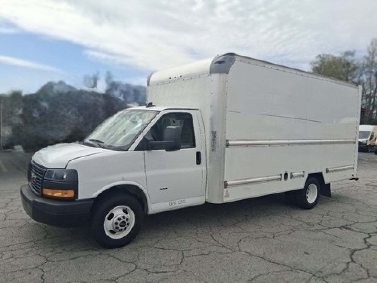 2021 GMC SAVANA in New Castle, DE