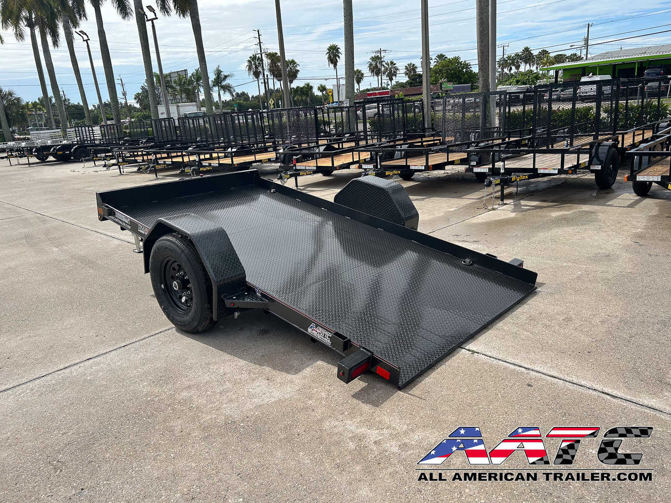 2026 DIAMOND C Trailer in Fort Pierce, FL