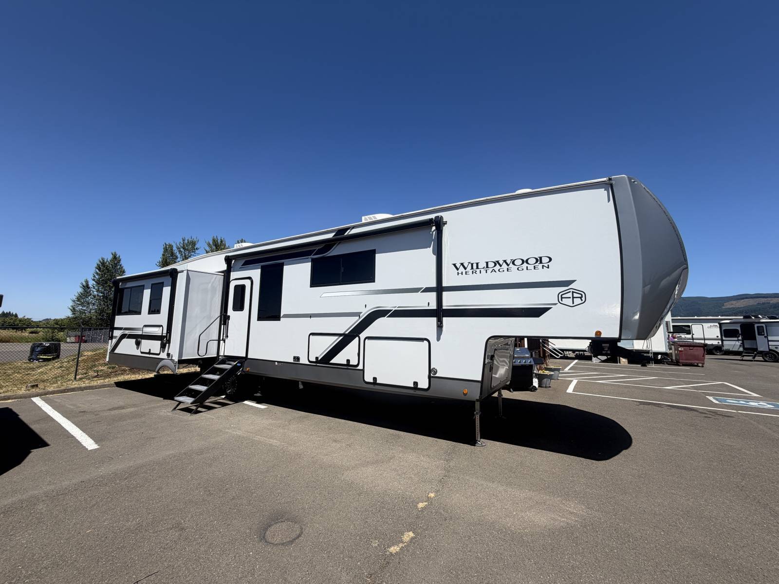 2026 Forest River Rv Heritage Glen 380WDR in coburg OR