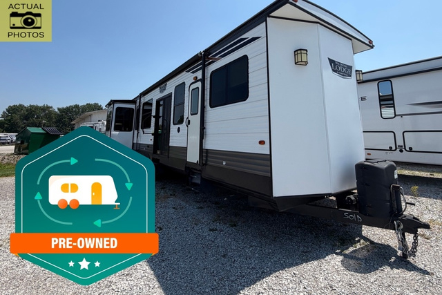 2020 Forest River Wildwood Lodge 395RET RV