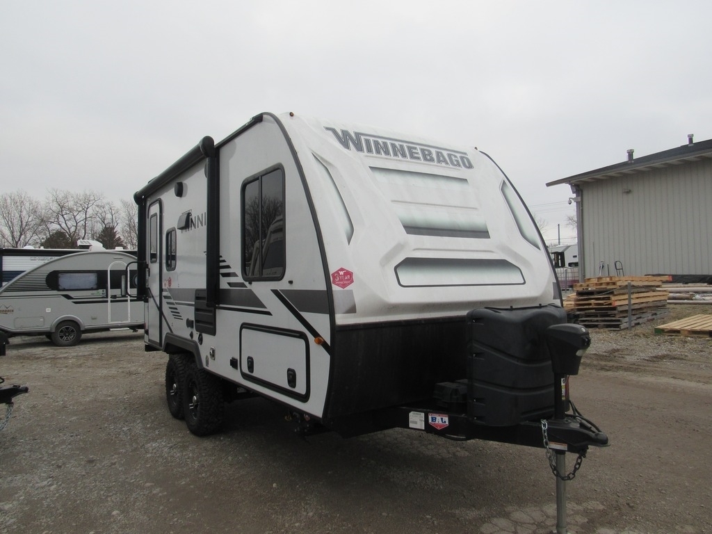 2022 Winnebago Micro Minnie 1808FBS in schererville IN