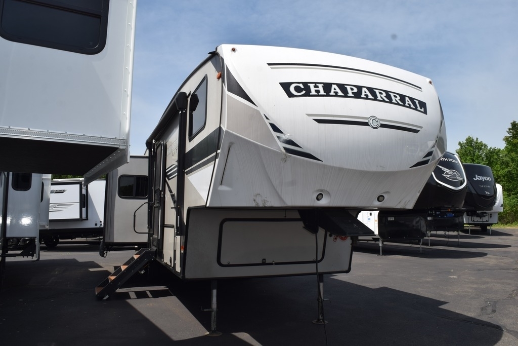 2020 Coachmen Chaparral Lite 30RLS in south windsor CT