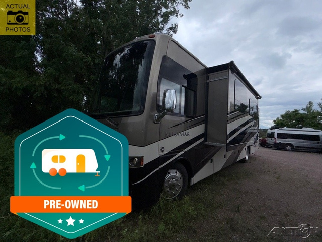 2015 Thor Motor Coach Miramar 34.1 in south burlington VT