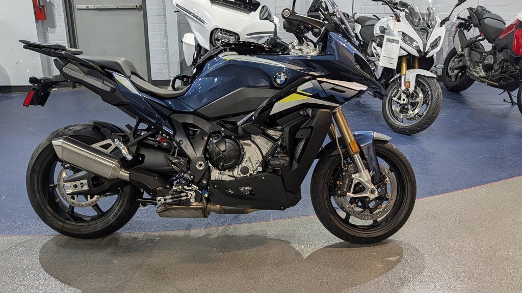 2025 BMW S 1000 XR Gravity Blue Metallic 1000 XR in Greensboro, NC