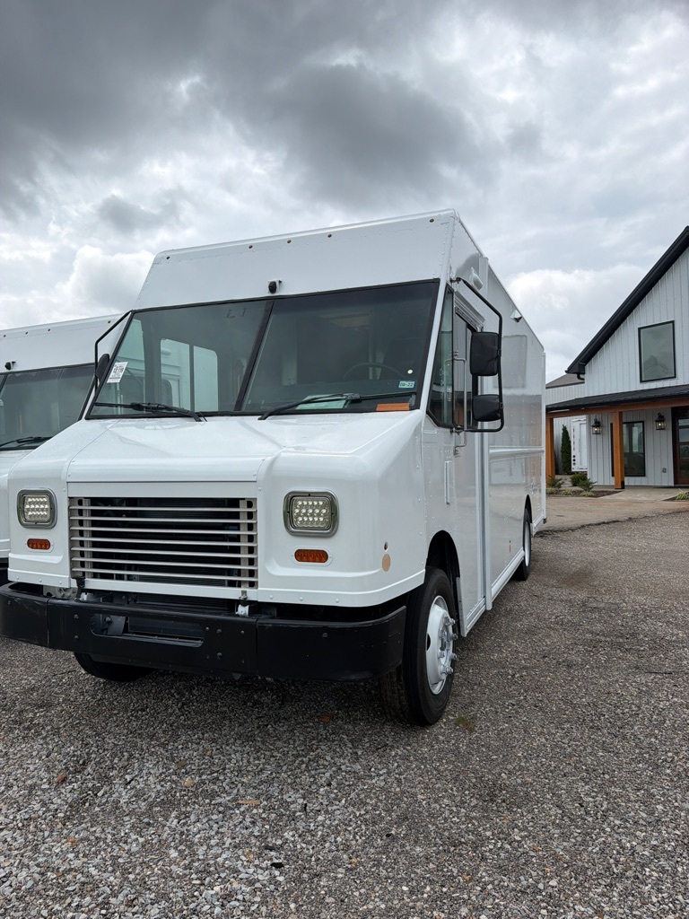 2020 FREIGHTLINER MT 45 in Madison, AL