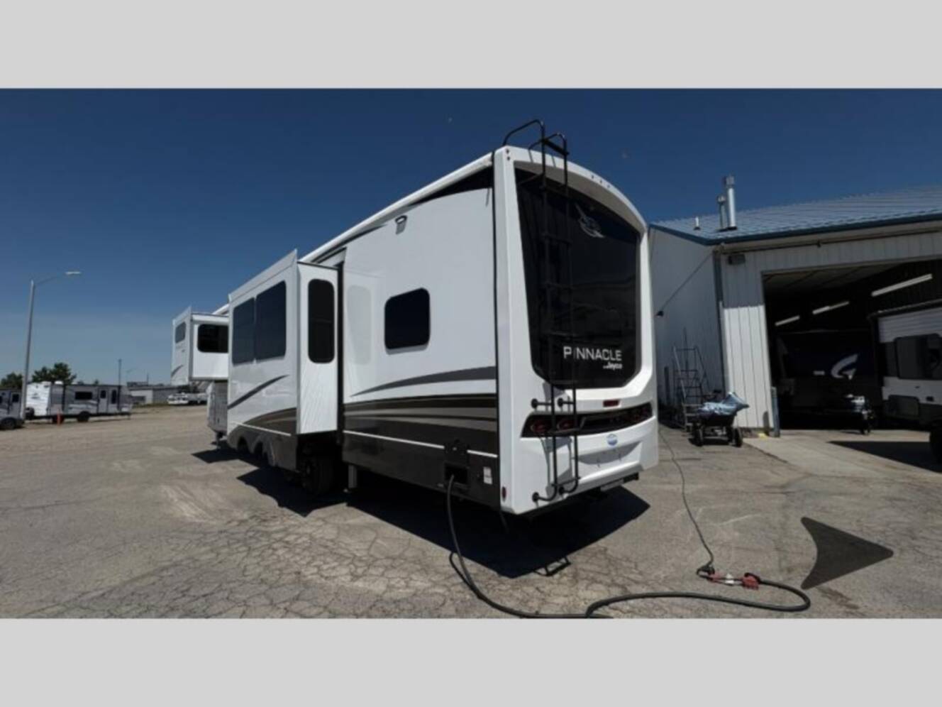 A photo of this 2026 Jayco Pinnacle 38FBRK