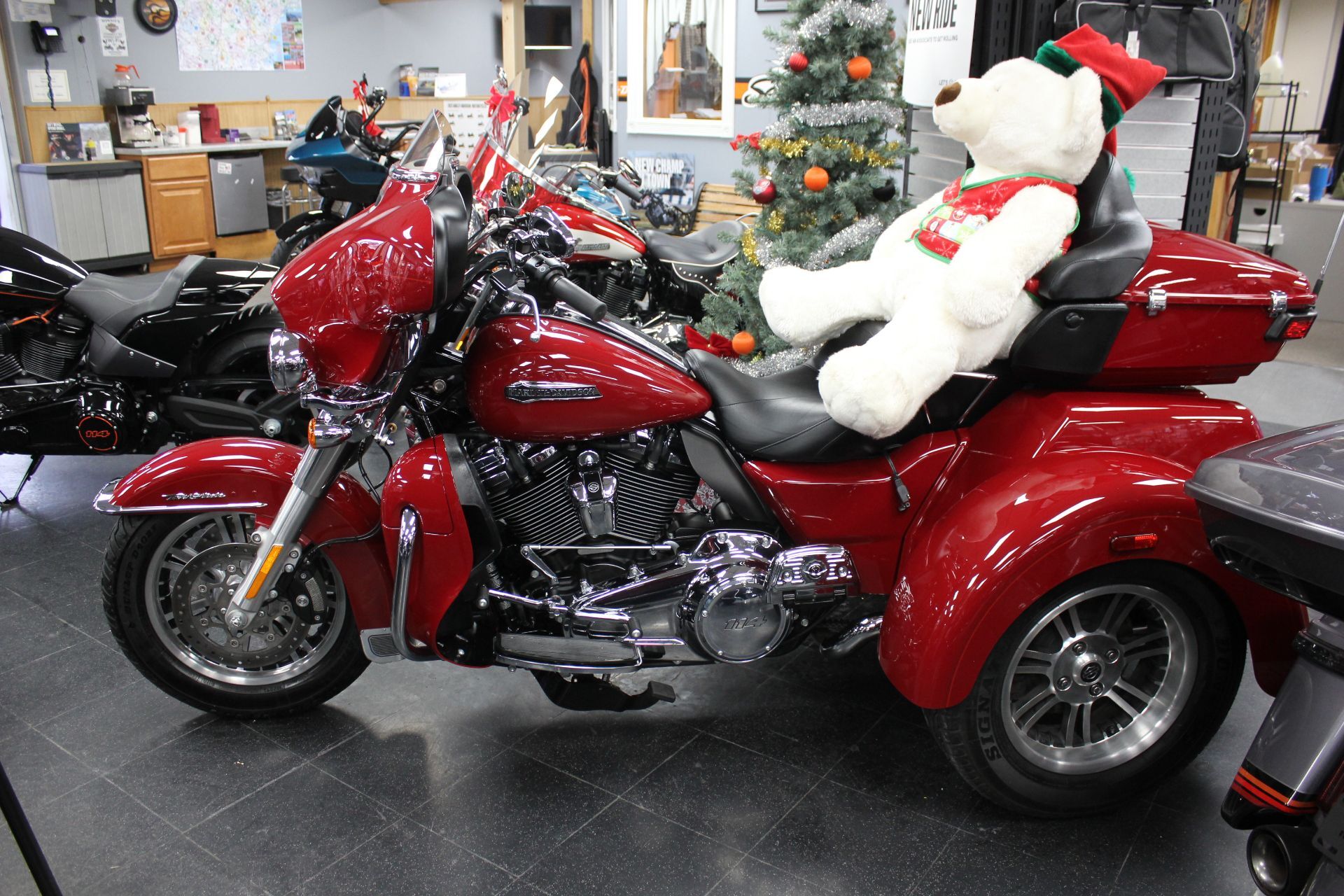 2021 Harley-Davidson Tri Glide® Ultra ULTRA CLASSIC in Pittsfield, MA