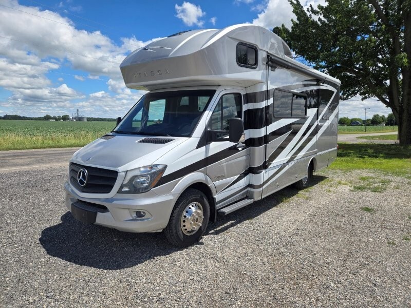 2016 Itasca NAVION 24J in delta OH
