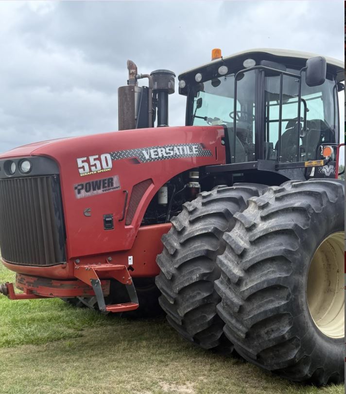 2014 VERSATILE 550 Scraper Special in Lake Charles, LA