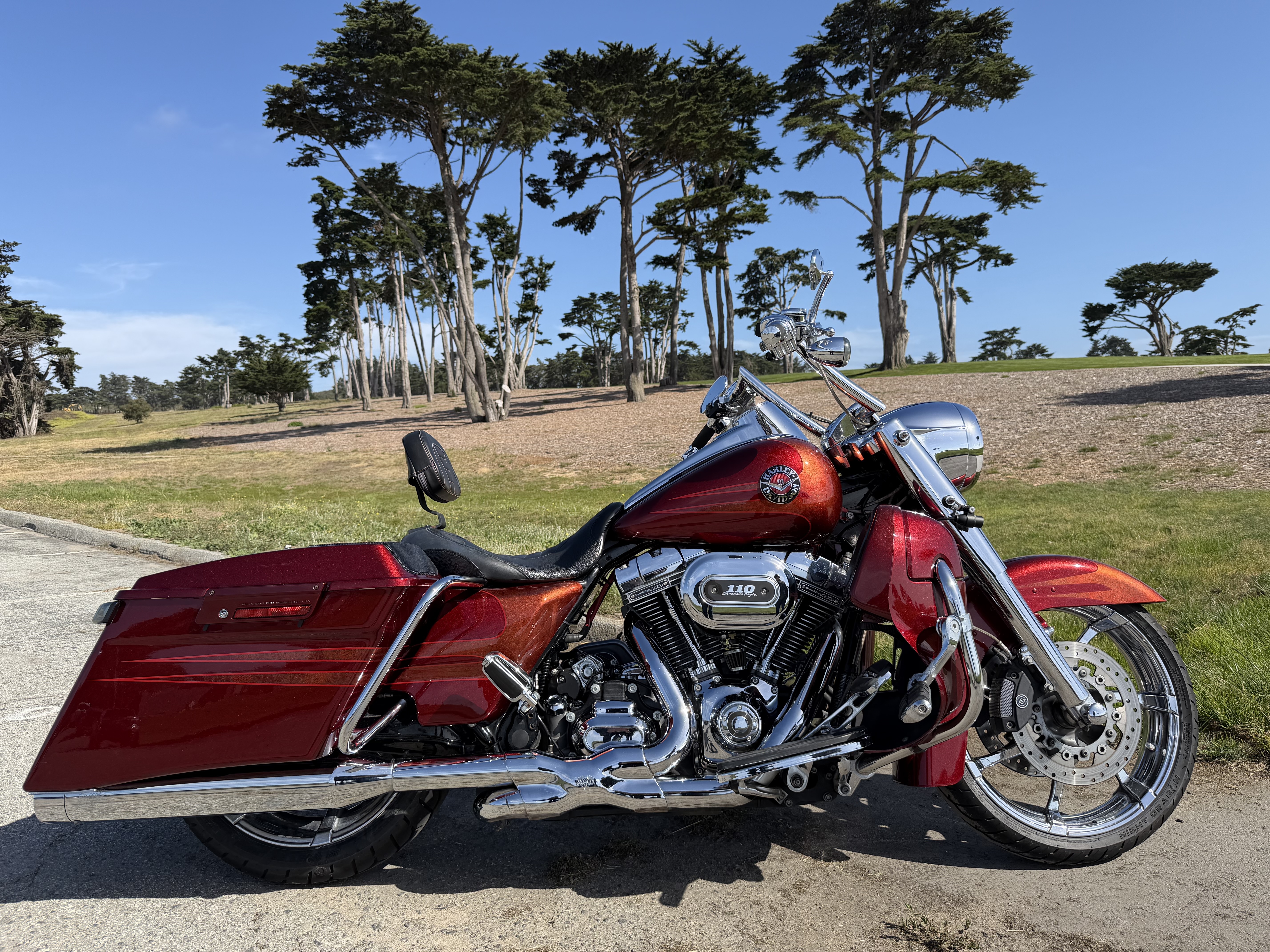 2013 Harley-Davidson ROAD KING CVO in marina CA