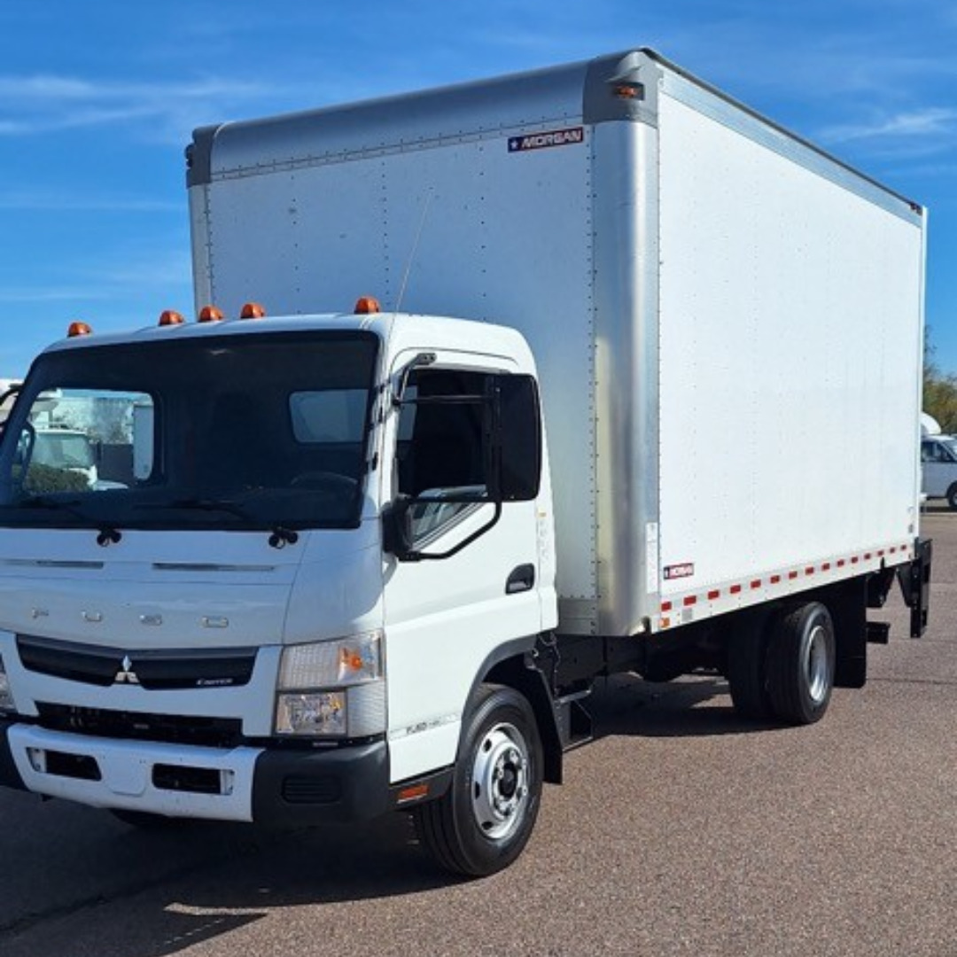 2019 MITSUBISHI FUSO FE160 in Purchase, NY
