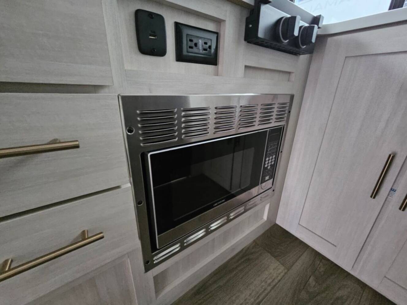 A photo of this 2026 Forest River R-Pod RP-185