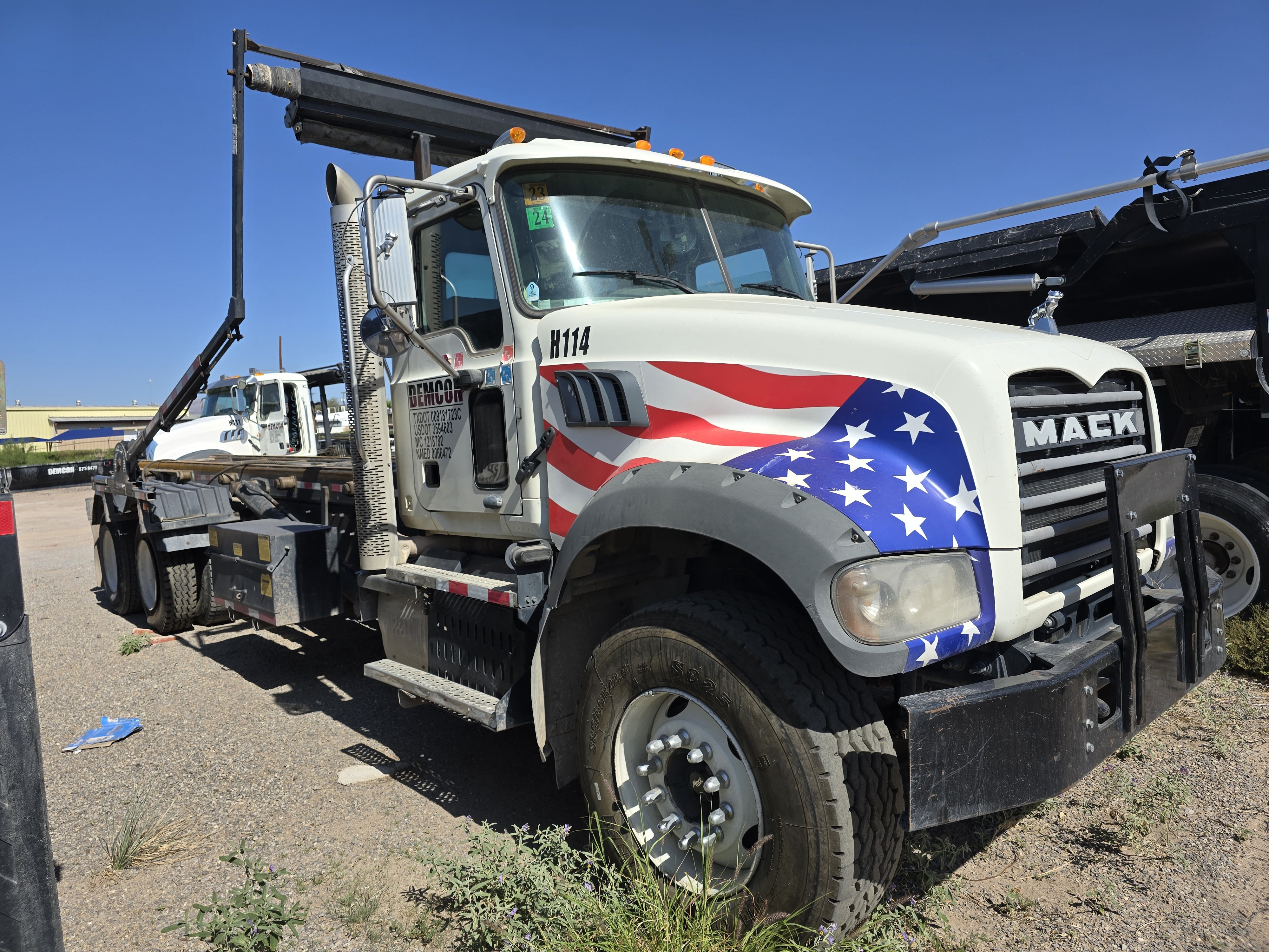2016 MACK GRANITE GU713 in El Paso, TX