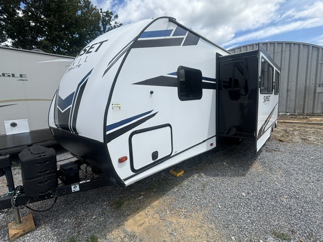 2021 Crossroads SUNSET TRAIL 272BH in midway TN