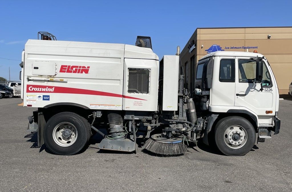 2009 NISSAN UD 3300 in Rochester, NY