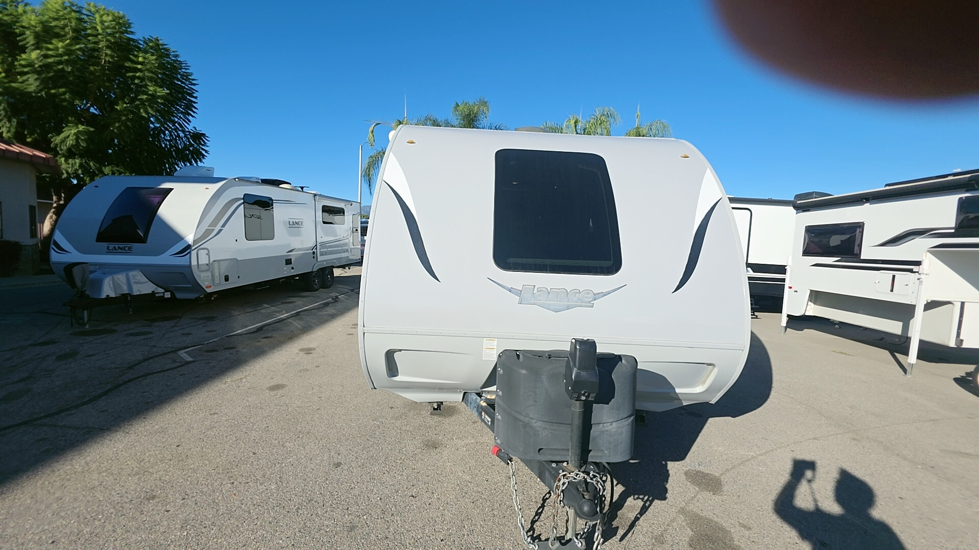 2017 Lance 1995 in ontario CA