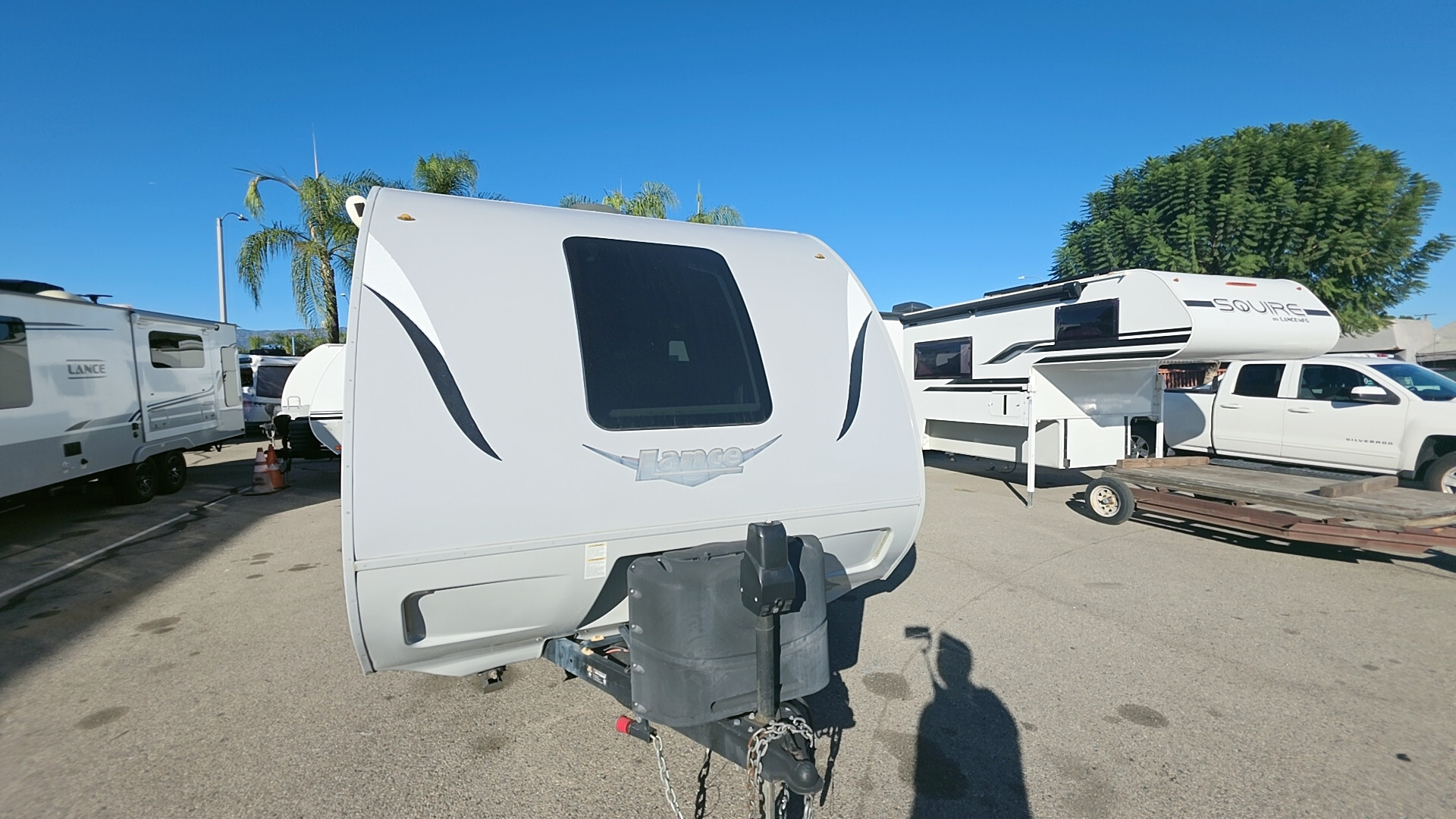 2017 Lance 1995 in ontario CA