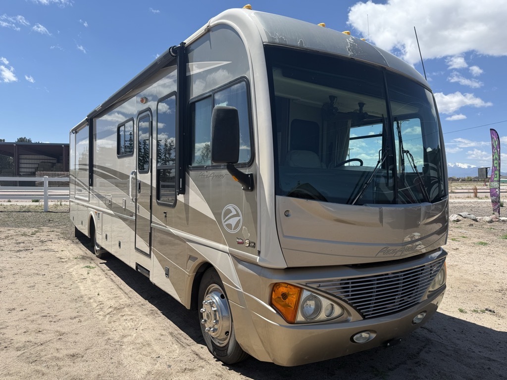 2006 Fleetwood PACE ARROW 36D in falcon CO