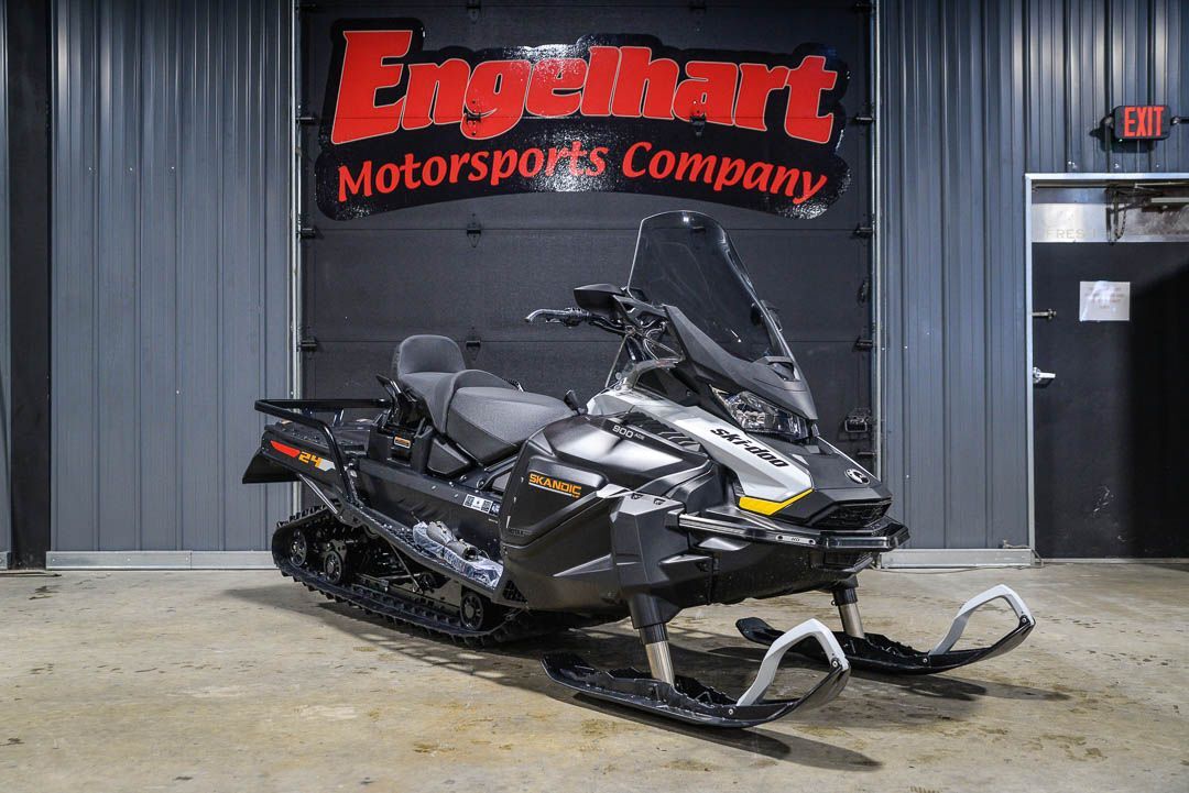 2026 Ski-Doo Skandic LE 900 ACE ES Silent Cobra WT 1.5 Track 24 in. in madison WI