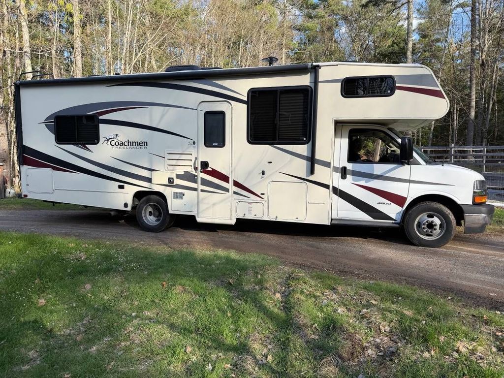 2017 Coachmen Freelander 27QB in new boston NH