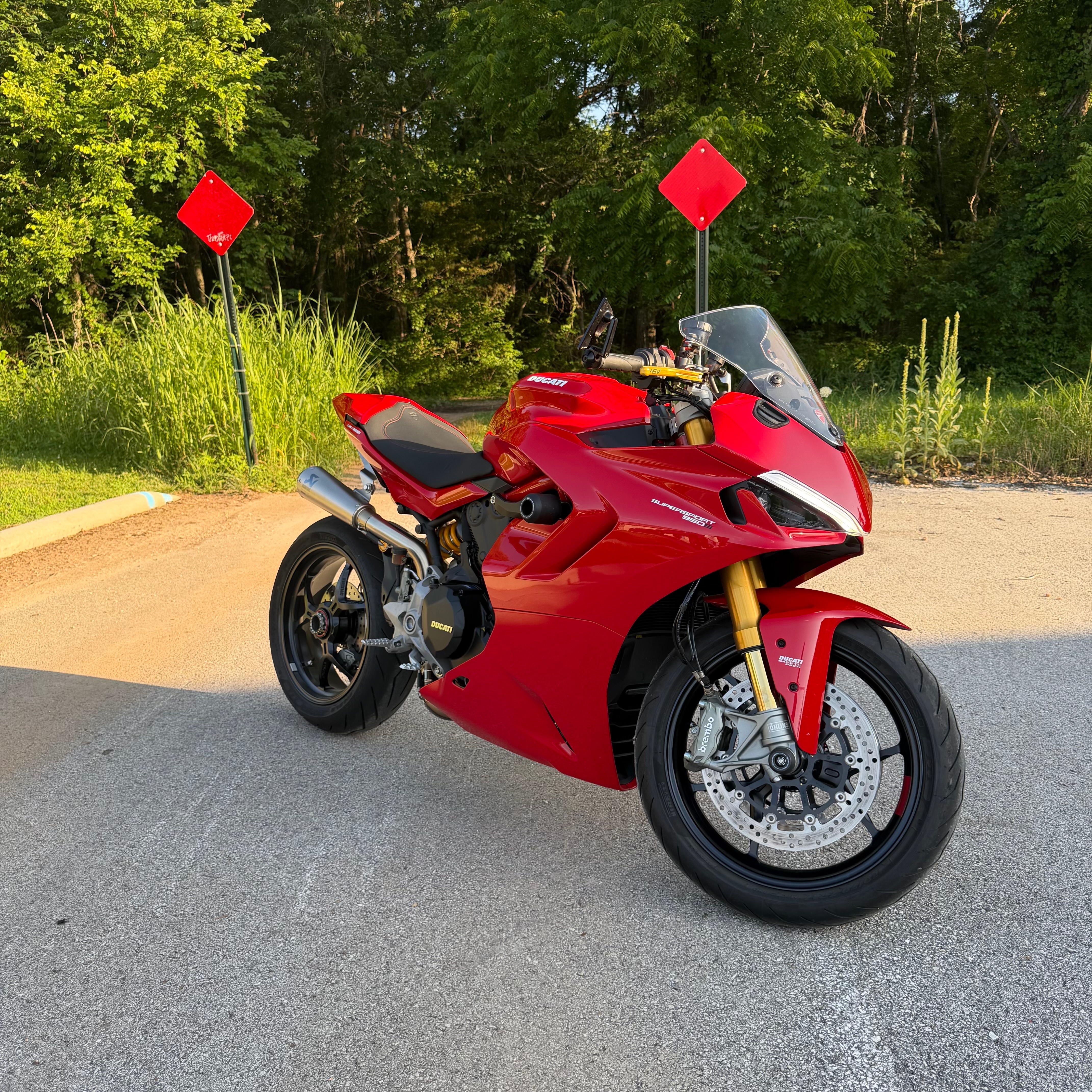 2024 Ducati SUPERSPORT 950 S 950 S in Springfield, MO