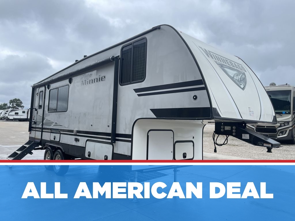 2020 Winnebago Minnie Plus FW 2405RG in tyler TX