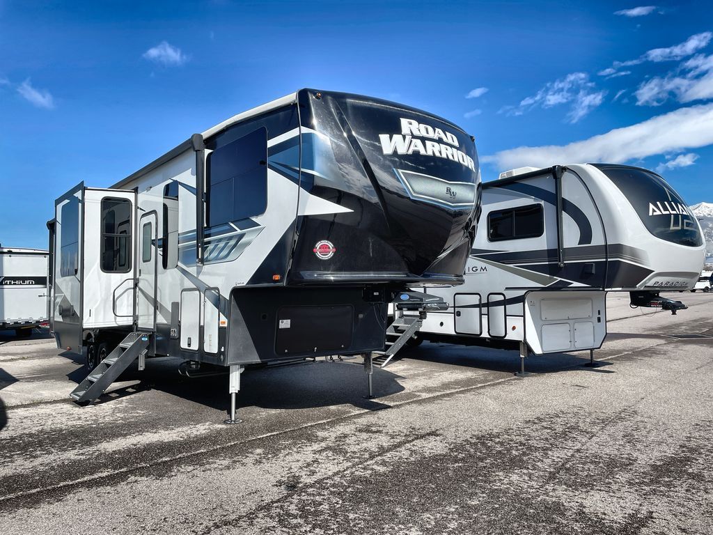2021 Heartland Road Warrior 351RW in marriott-slaterville UT