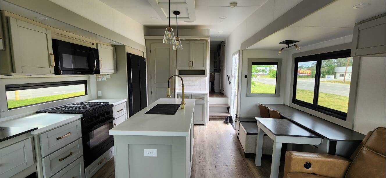 A photo of this 2024 Brinkley MODEL Z 3100
