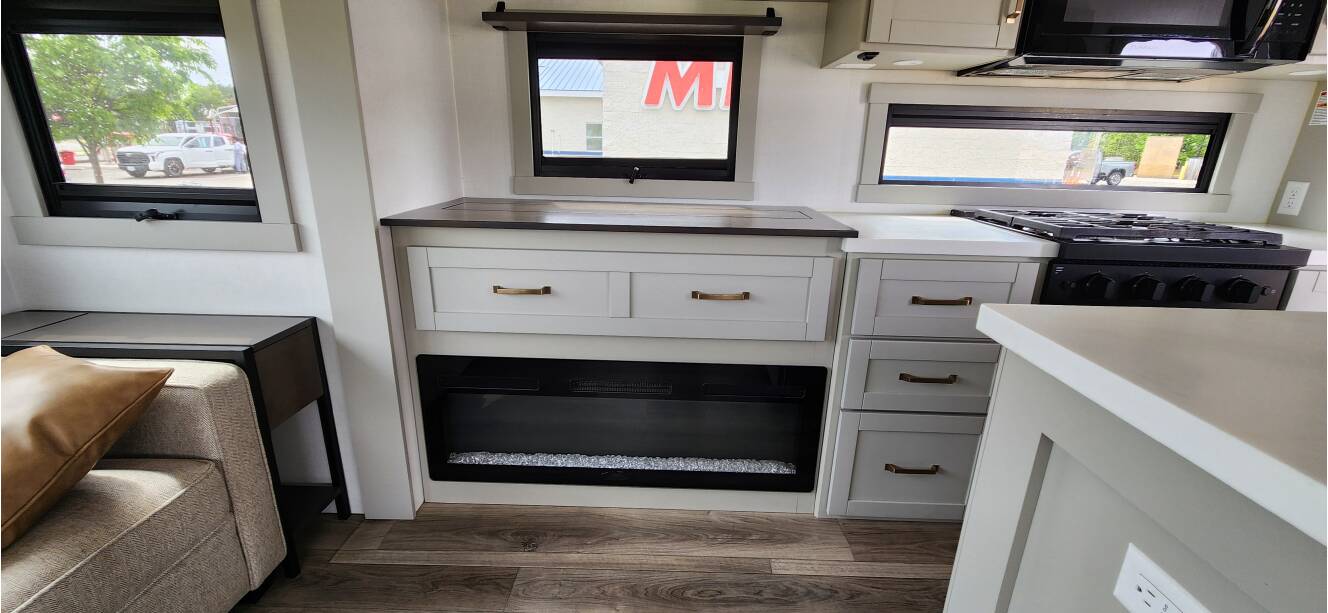 A photo of this 2024 Brinkley MODEL Z 3100