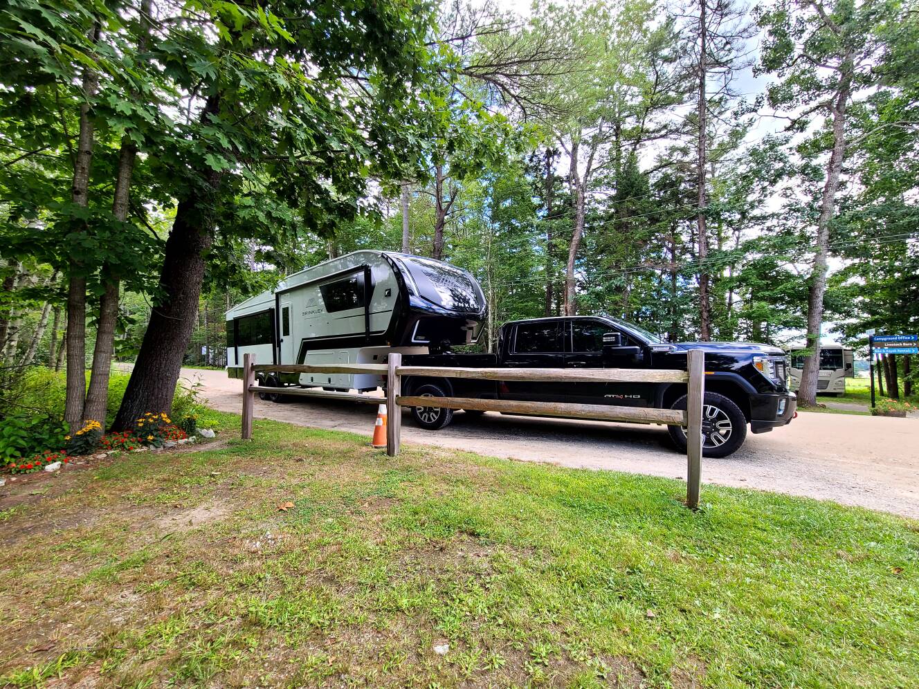 A photo of this 2024 Brinkley MODEL Z 3100