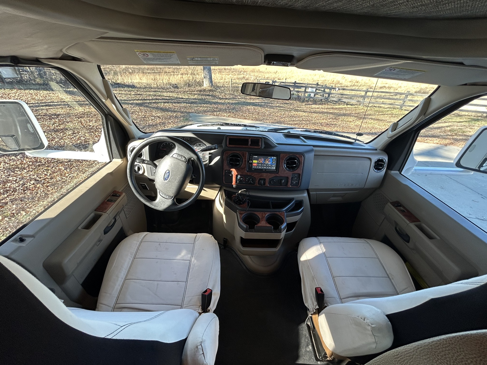 2017 Thor Motor Coach FOUR WINDS 30C in fountain inn SC