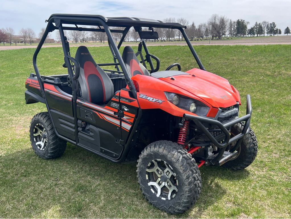 2017 Kawasaki Teryx LE in madison SD