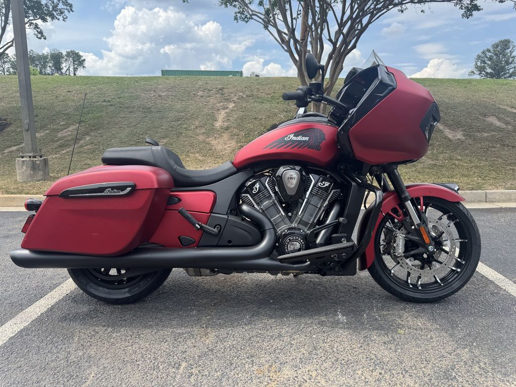 2026 Indian Challenger Dark Horse Sunset Red Smoke DARK HORSE in Augusta, GA